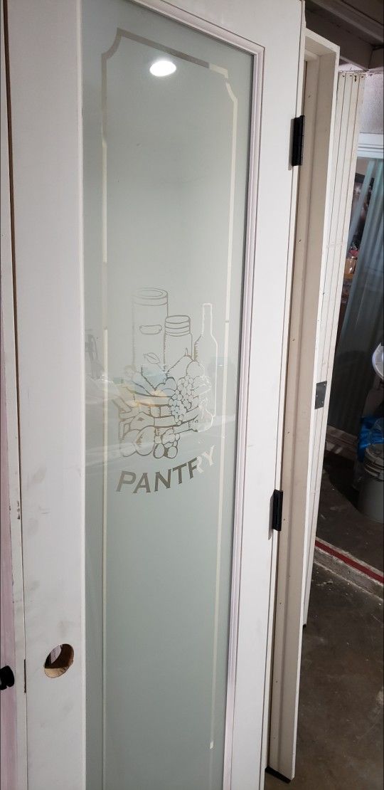 Pantry Door 28x80 Swing Out To The Right