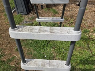 Pool Ladder