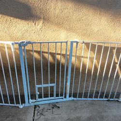 White 76 inch wide flexi walk through pet gate