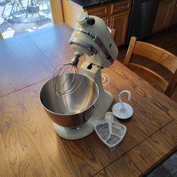 KitchenAid Tilt Head Stand Mixer Model K45SS - Beige