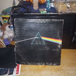 pink Floyd dark side of the moon album 