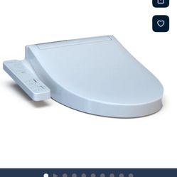 TOTO Plastic Cotton White Elongated Soft Close Heated Bidet Toilet Seat