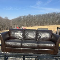 Dark Brown Leather Sofa – Stylish & Comfortable