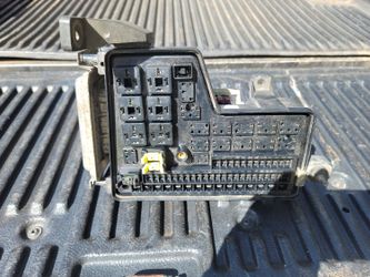 Fuse Box For 2004 Dodge Ram 1500 4.7 