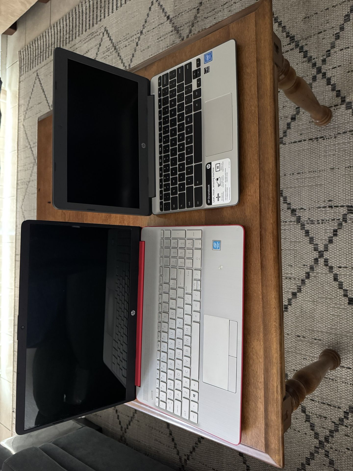 Hp Laptop And Google Chrome Laptop