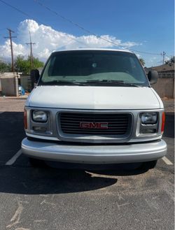 GMC Savana 3500 Work Van Truck