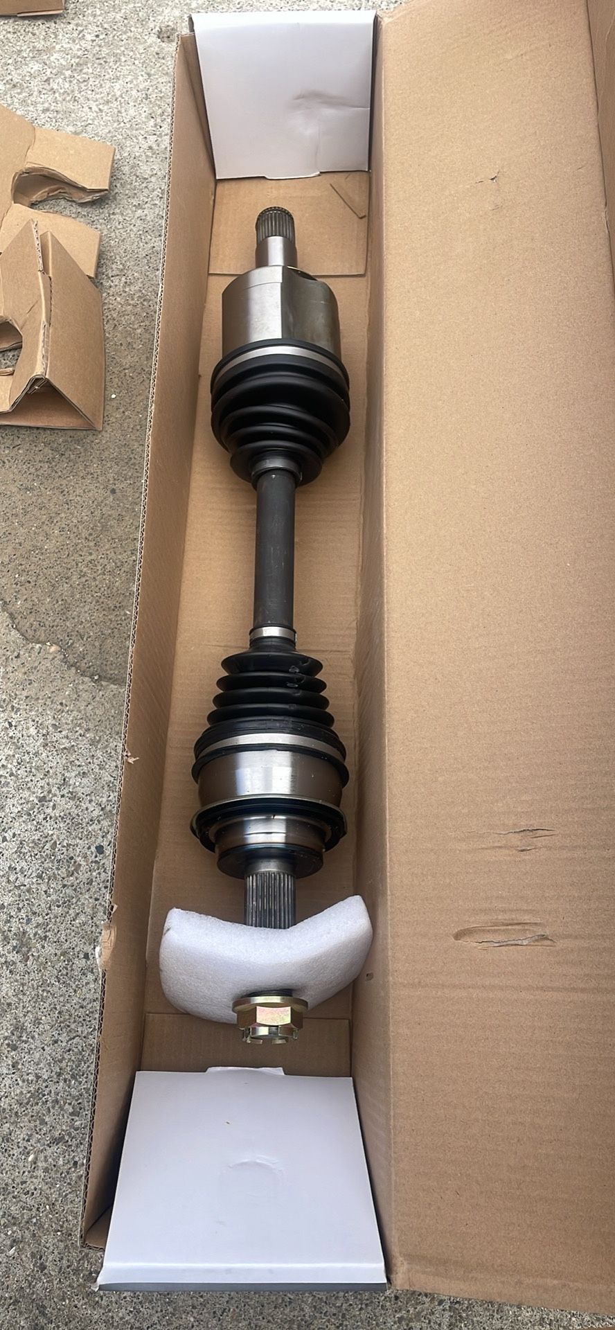 CV DRIVE AXLE