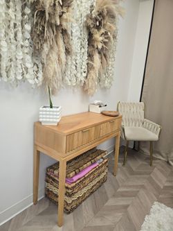 Cabinet storage