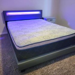 NEW QUEEN PILLOW-TOP MATTRESS AND BOX SPRING - 2PC