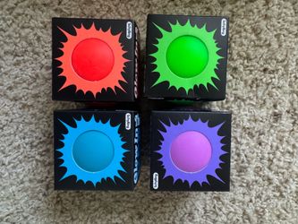GLOW IN THE DARK NEEDOHS