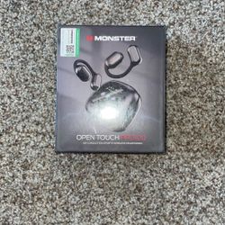Brand New Monster Pro100d headphones