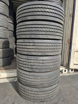 245 70 19.5 Toyo Tires