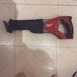 Milwaukee M18 Sawzall