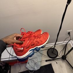 nike vapormax, size 10.5