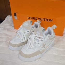 Zapatos LV Y Jordan’s 