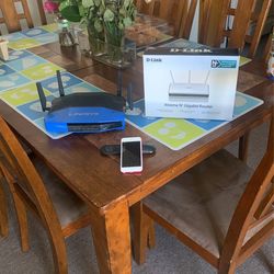 2 Routers And A iPod 7th Generation