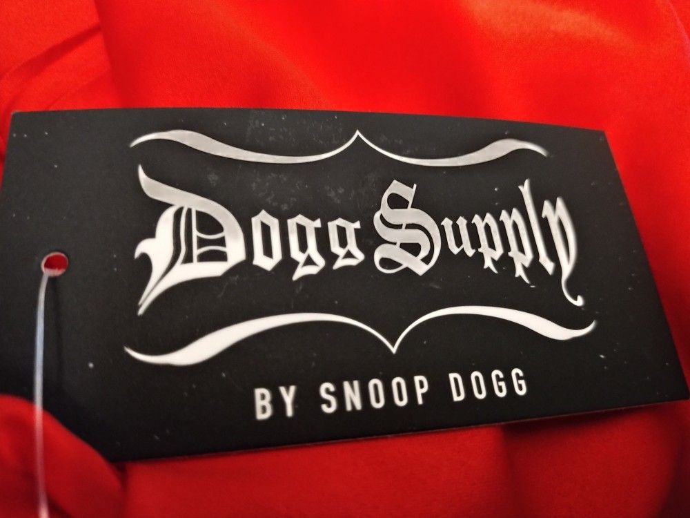 Dogg Supply by Snoop Dogg Mens Poly Satin Robe.... CHECK OUT MY PAGE FOR MORE ITEMS