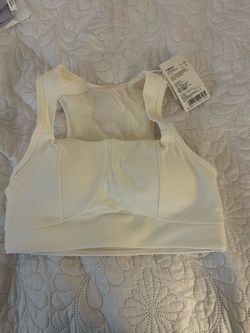 Sports bra