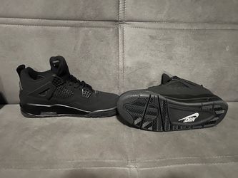 Air Jordan 4 Black Cat Sneakers