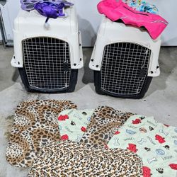 2 Medium Petmate Dog Crates/kennels