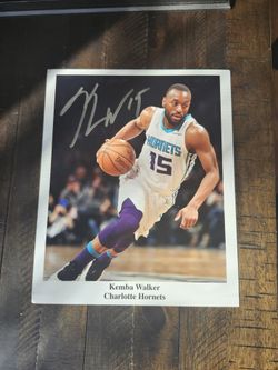 KEMBA WALKER CHARLOTTE HORNETS Signed 8x10 RARE PROMO Photo 