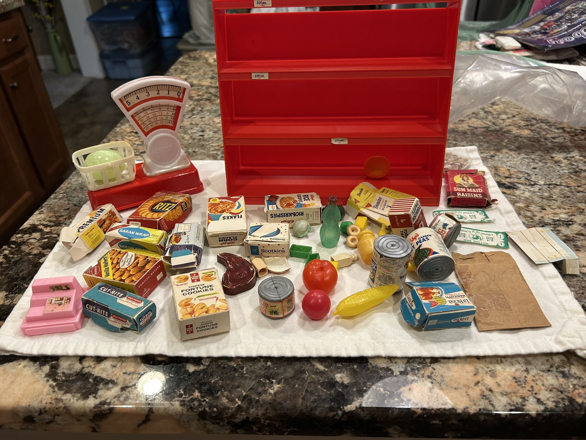 Vintage AMSCO Toy Supermarket Shelves and Food
