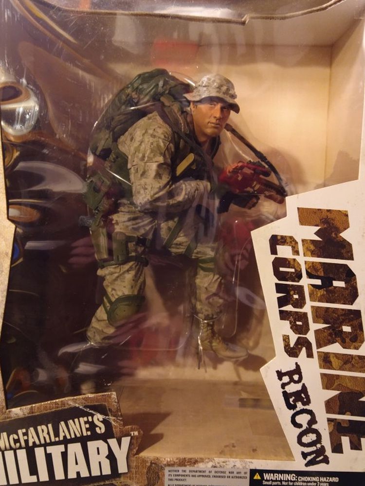 McFarlane's Military 12" Marine Corps Recon Deluxe Action Figure. Brand New In Box