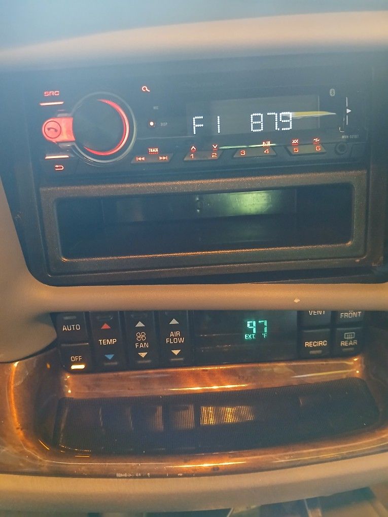 Pioneer Cd Player Works Good