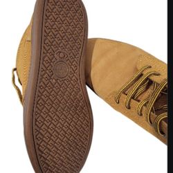 Timberland - Men  Chukka Tan Suede Shoes. US Size 12.   WOW DEAL !!!! 