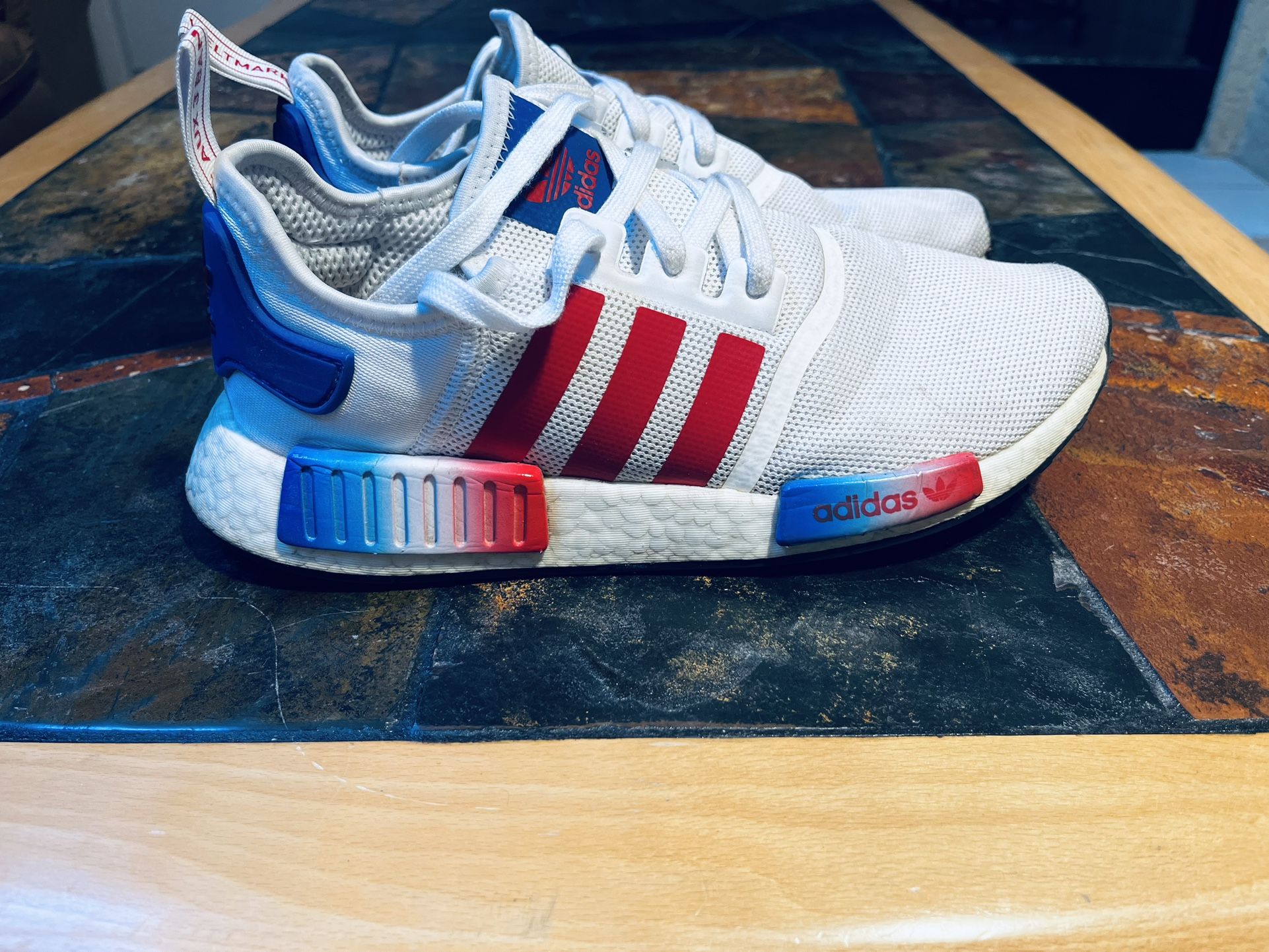Adidas Nmd’s SIZE 9