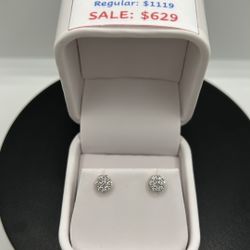 14KY .50CTW Flower Studs 