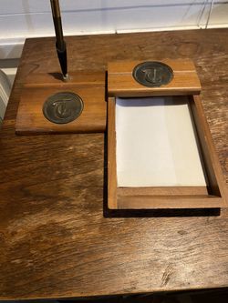 Vintage pen and paper station