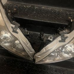 G37 Coupe Headlights 