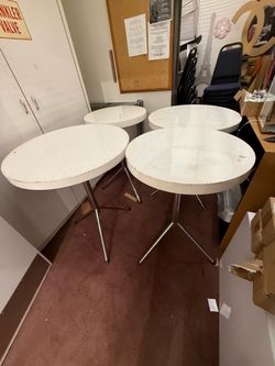 4 Hip tables