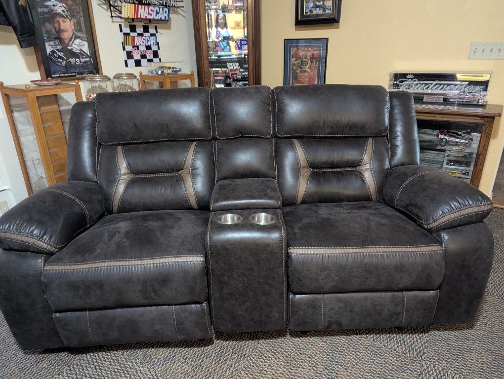Sofa & Loveseat
