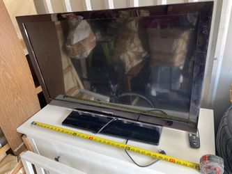 Samsung 37 Inch TV