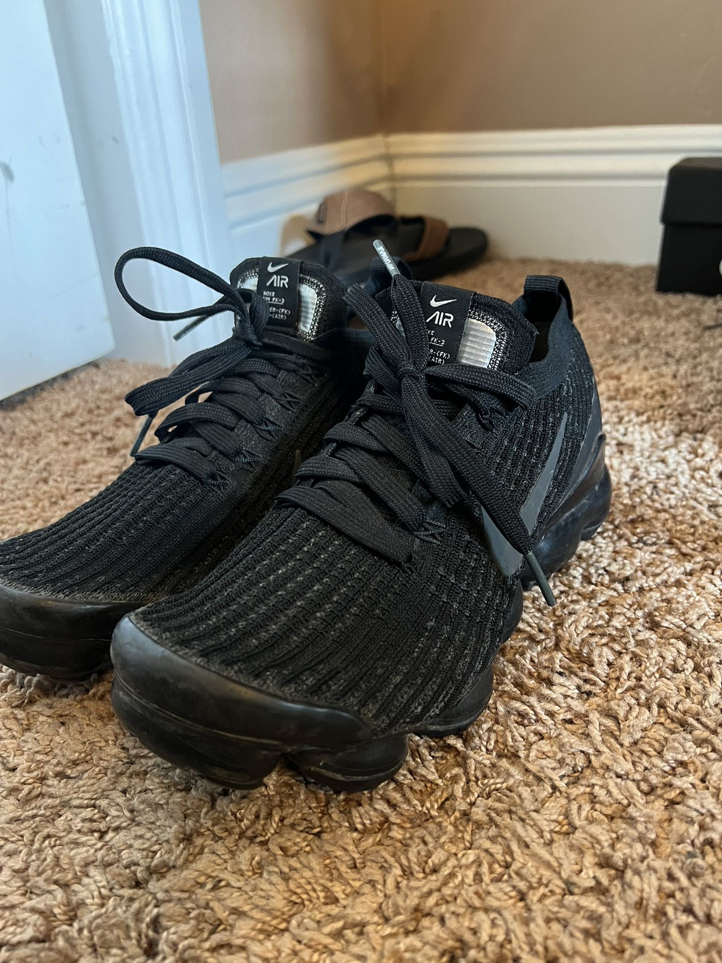 Nike Shoes 