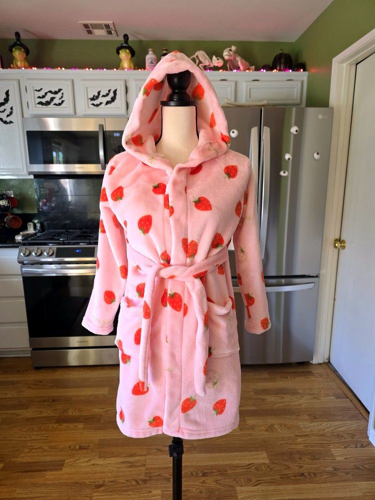 Youth Hooded Pink Strawberry Robe