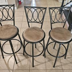 3 Bar Stools