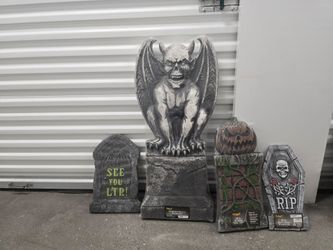 Spirit Halloween Tombstone and Gargoyle Decoration Set