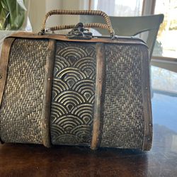 Vintage Woven Wooden Storage Chest / Decorative Trunk – Rustic Boho