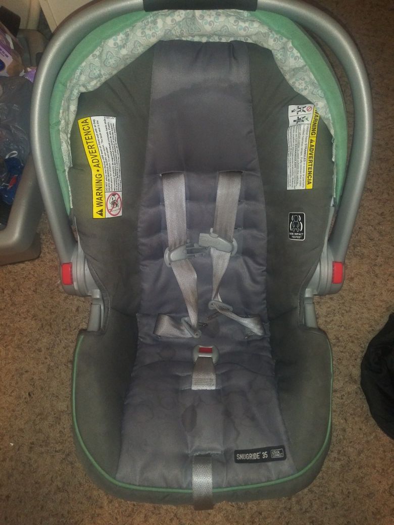 Graco Car Seat with BASE