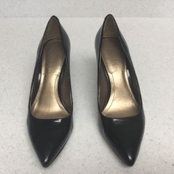 Life Stride Black Heels
