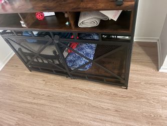 Full dog crate