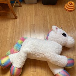 Giant Stuffed Unicorn 