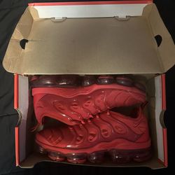 Nike Air VaporMax Plus 
