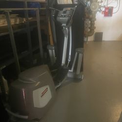 Nice Like New Yowza Eliptical ONLY $295