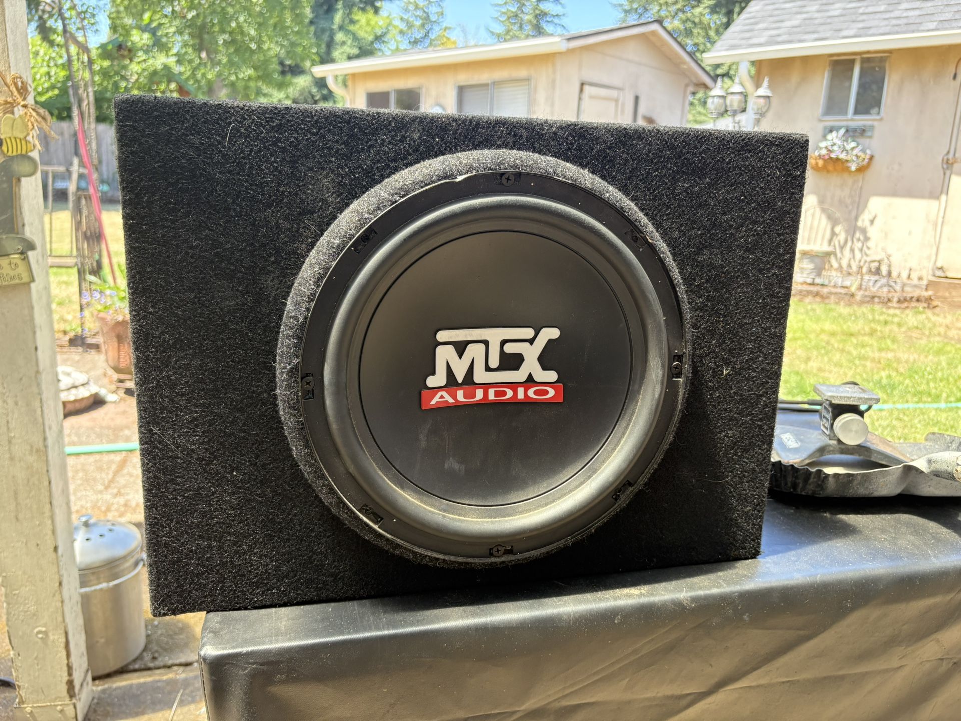 MTX Audio Sub