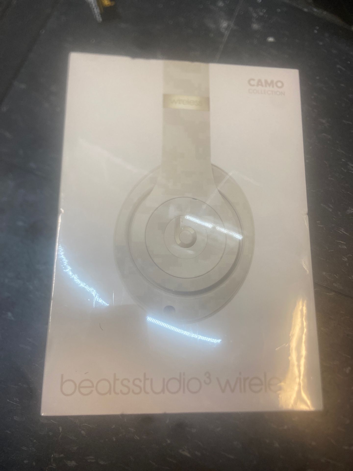 Beats studio 3 brand new