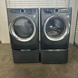 Electrolux Washer & Dryer Set – Front Load – Dark Chrome